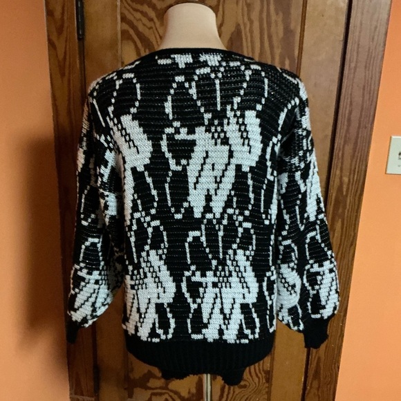 Vintage 80s sparkly abstract art sweater - Picture 10 of 10